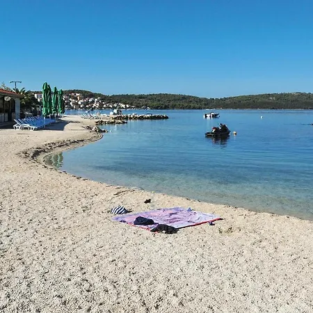 In Okrug Gornji With Outdoor Swimming Pool And 3 Bedrooms Trogir
